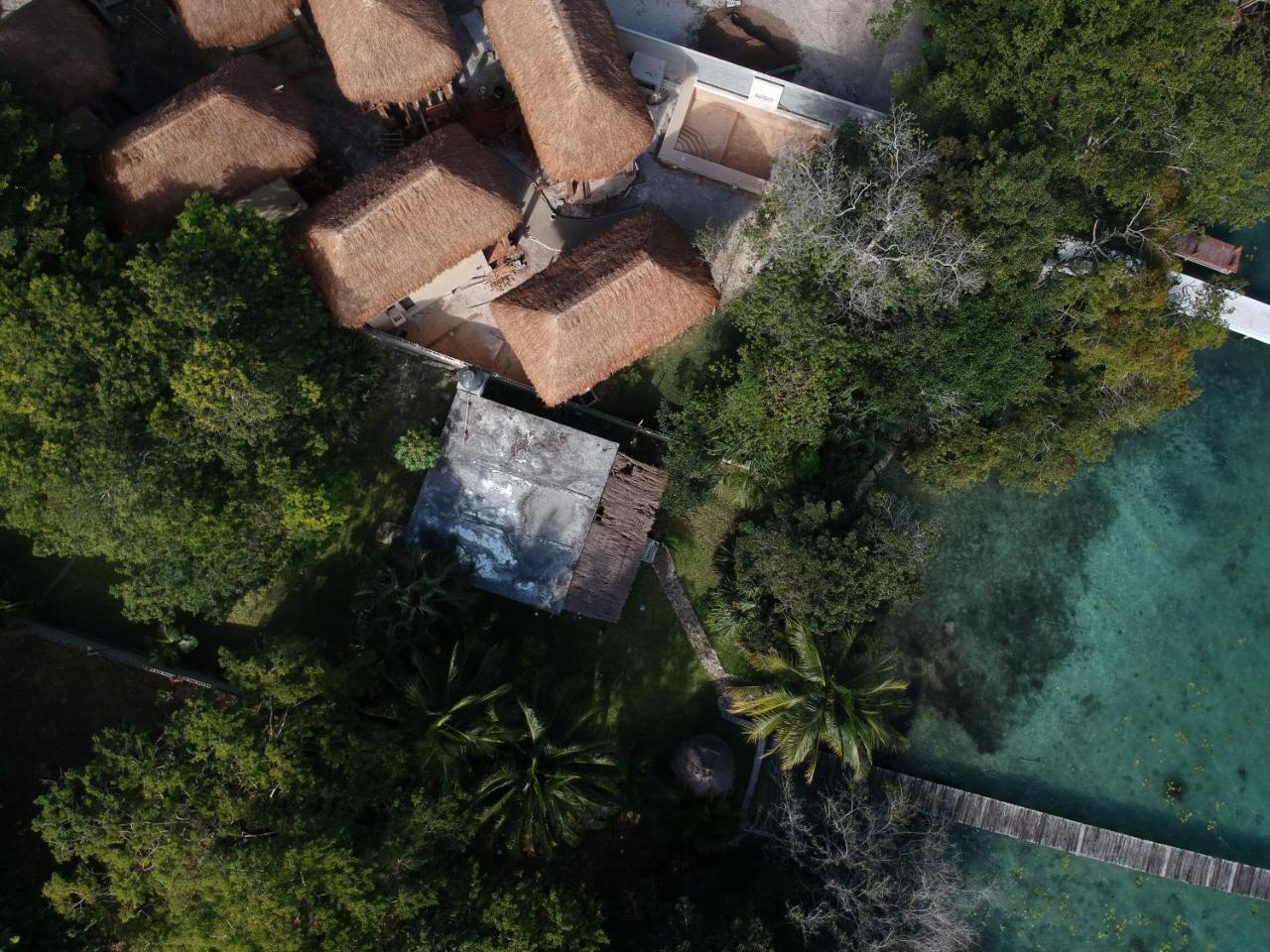 Hotel Carolina Bacalar Exterior photo